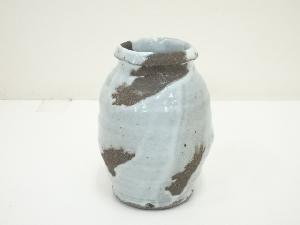 粉引釉花瓶